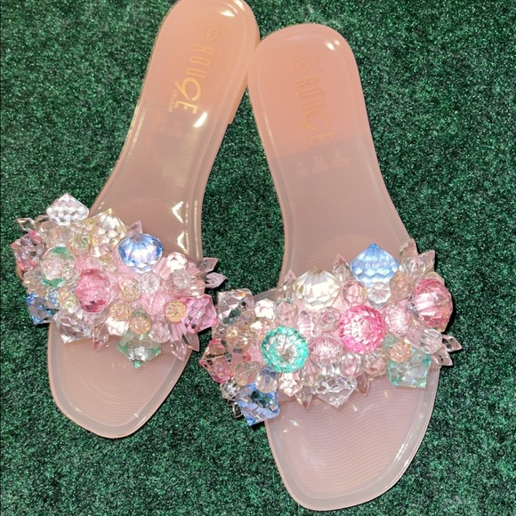 Brand new, never worn. - Picture 2 of 2